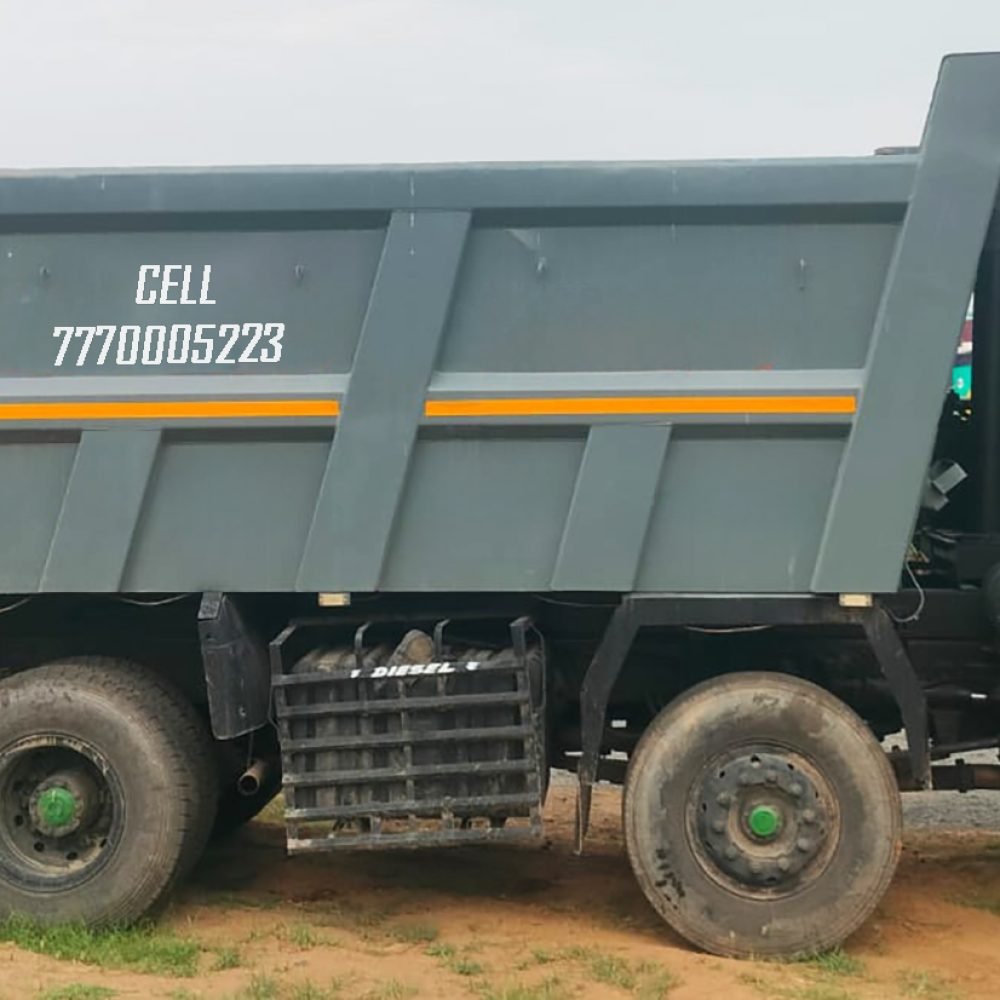 12-wheel-ashokleyland-2014-model-U3123-tipper-for-sale-02