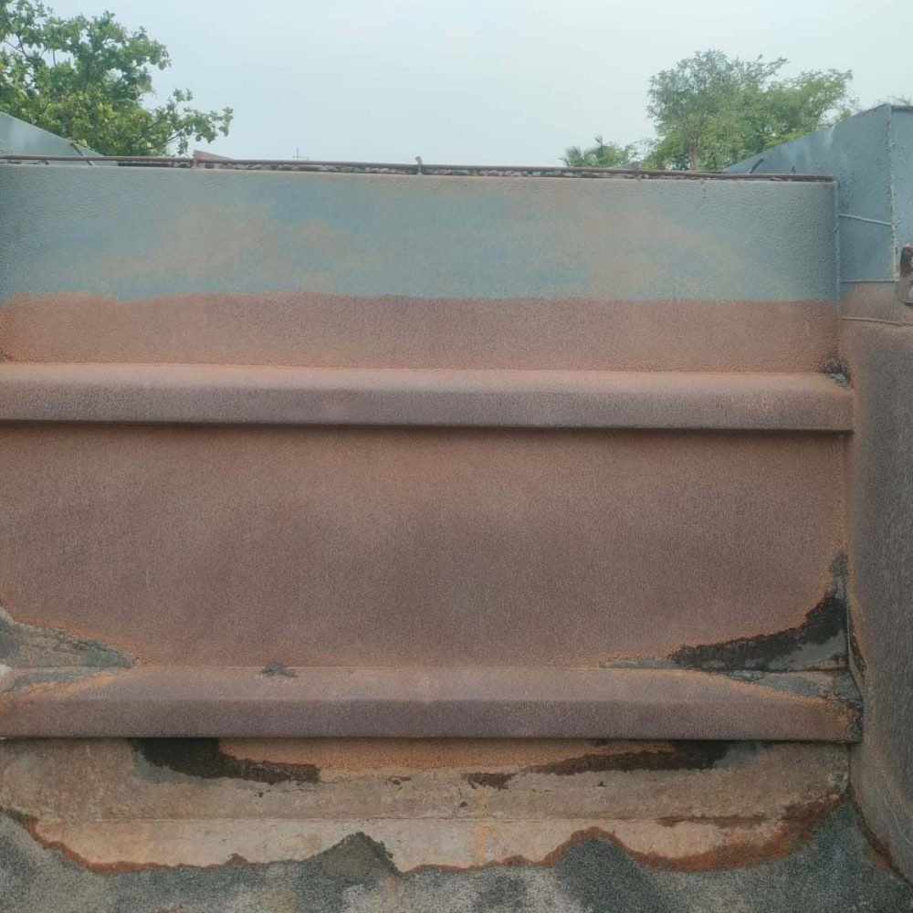 12-wheel-ashokleyland-2014-model-U3123-tipper-for-sale-06