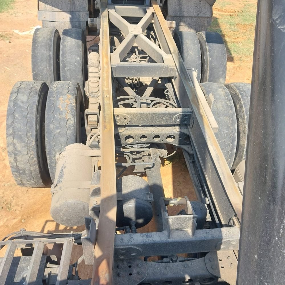 Tipper, Vaganasanthai, BharatBenz2823C, 10wheeltipper, usedtipperforsale, BharatBenztipperTamilNadu, 2823Cusedlorry, 10tyretipper, 6x4tipper, BS6tipper, BharatBenz2021modeltipper, shortசேஸ்tipper, extendbodytipper, 7unitbodytipper, constructiontipper, earthworklorry, M-sandlorry, graveltipper, bluemetaltipper, TamilNaduusedtrucks, heavydutytipper, commercialvehicleforsale, miningtipper, sandtipper,