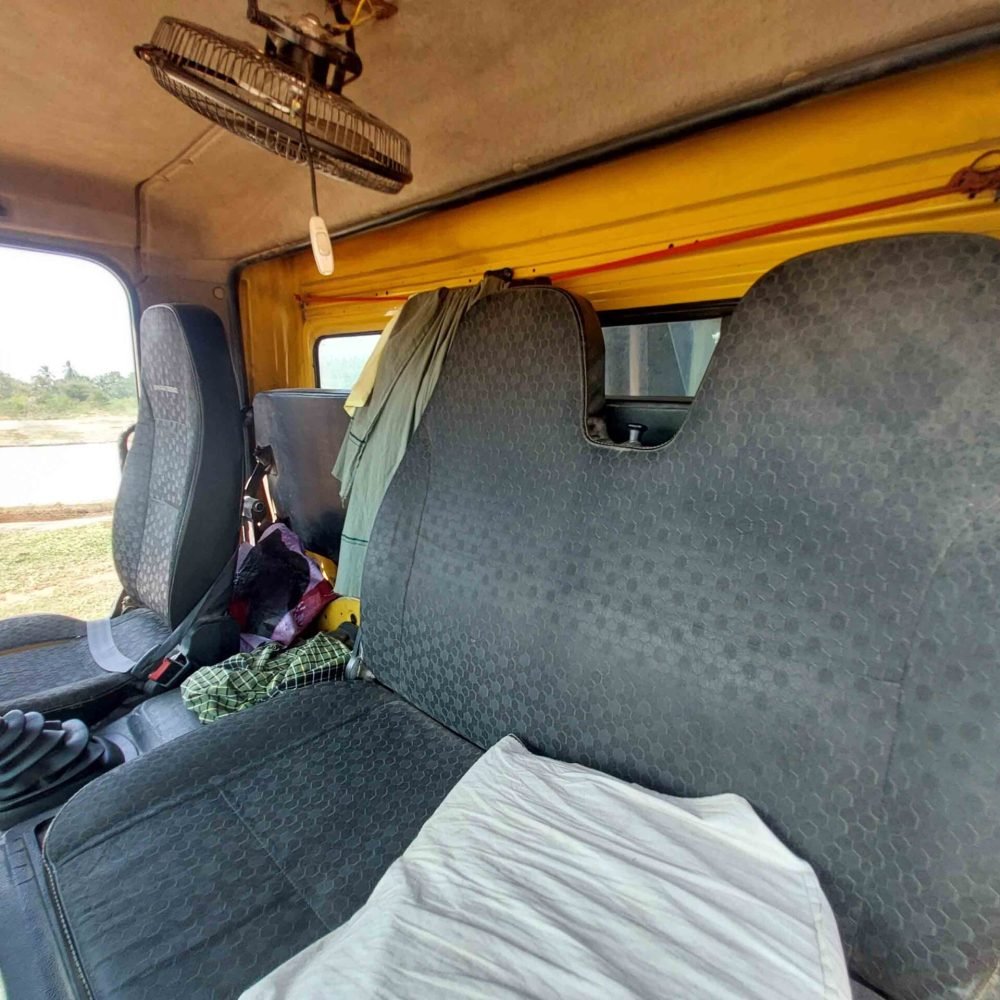 Tipper, Vaganasanthai, BharatBenz2823C, 10wheeltipper, usedtipperforsale, BharatBenztipperTamilNadu, 2823Cusedlorry, 10tyretipper, 6x4tipper, BS6tipper, BharatBenz2021modeltipper, shortசேஸ்tipper, extendbodytipper, 7unitbodytipper, constructiontipper, earthworklorry, M-sandlorry, graveltipper, bluemetaltipper, TamilNaduusedtrucks, heavydutytipper, commercialvehicleforsale, miningtipper, sandtipper,